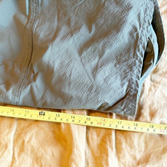 PrAna Jasmine Knicker 3/4 Capri Pants Green W4JASK113 Womens Size 14 Stretch - Picture 13 of 13